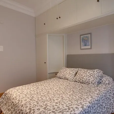 Apartamento Cerca Ayuntamiento Con Aire Acond